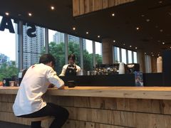 -星巴克臻选(湖滨道店)