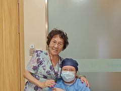-上海仁爱医院口腔科 · 种植
