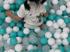 -蒙特利亲子乐园