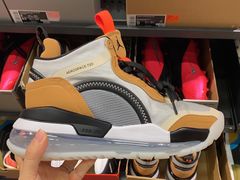 -NIKE上海青浦优选体验店