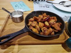 西班牙香煎无骨鸡腿肉-麦甜创意轻食餐厅(西康路店)