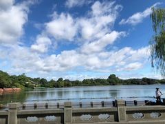 -苏堤停车场