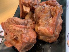 招牌酱大骨-关东小磨东北菜(上海长风大悦城店)