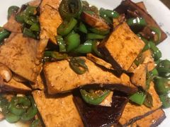 -吃饭皇帝大土家民族菜(正大广场店)