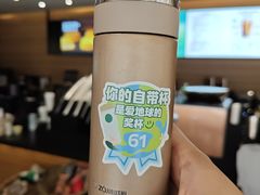 -英雄广场