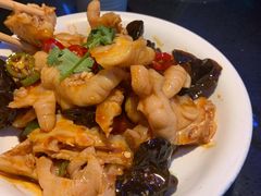 -鸣记脆皮烤鱼·海鲜烤鱼(三八广场店)