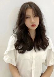 -十六番发型师事务所