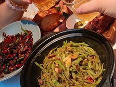 -洛缦音乐餐厅(工业展览馆万象城店)
