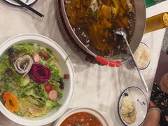-鑫巴蜀小镇 · 水煮鱼专研店(玉桥店)