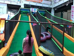 -蒙特利亲子乐园