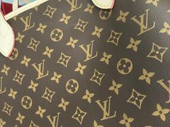 -LV路易威登(德基广场店)