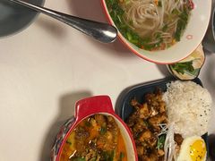 冬阴功烧鸡脚-玩味工厂·东南亚特色餐厅(太古里店)