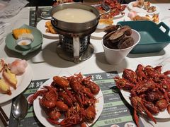 -金马门国际美食百汇(珞喻路店)