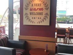 靠窗位-COSTA COFFEE(昆城广场店)