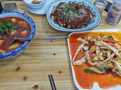 -勇猛子川菜馆(新军路店)