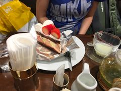 水果千层蛋糕-HARBS(名铁名古屋店)