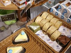 -昆明冠生园·蛋糕·面包(南强街店)