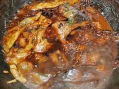 -咱屯子铁锅炖直营店(保利店)