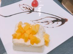 -燕庭·纯燕窝·甜品下午茶(南京西路店)