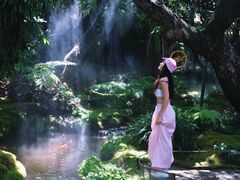 -Chom Cafe and Restaurant