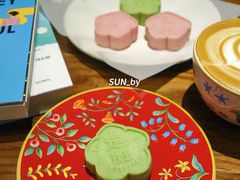 -昆明冠生园·鲜花饼·面包蛋糕(老街店)