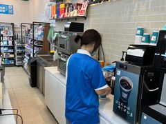 -全家便利店(车站南路店)