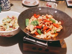 -老湖南民间菜·牛肉十八炒(花都店)