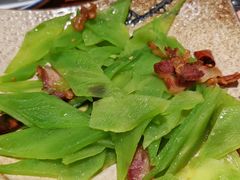 -滇香肴·云南菜蒸汽石锅鱼(云南北路店)