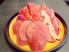 -铭牛烧肉·和牛海鲜自助(高新月牙湖店)