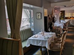 靠窗位-蝶舍·MAISON PAPILLON