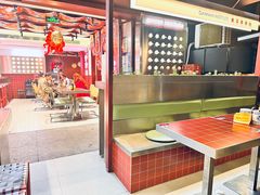 -赣南粉局·赣菜夜排档(新天地店)