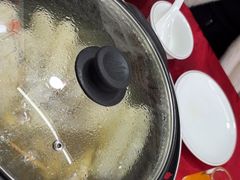 -花苑美食横琴生蚝火锅(拱北粤华路店)