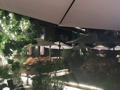 -墨居上隐·院子里火锅(峨眉店)