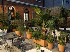 -潮一不贰·法式甜品·生日蛋糕·西式简餐(外滩店)