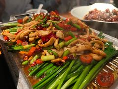 铁板香辣鱿鱼-绿茶餐厅(光谷世界城步行街店)