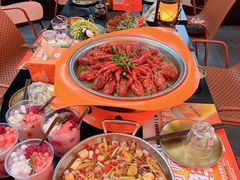 -何师烧烤Pro ·江湖川菜·小龙虾·精酿啤酒(太古里旗舰店)