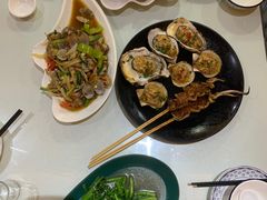 -覃记海鲜美食餐厅