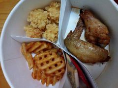 -必胜客(中山北路宅急送店)