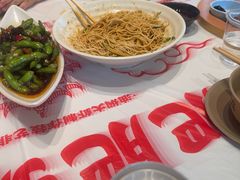 -肥肥虾庄·金牌油焖大虾(汉口城市广场店)
