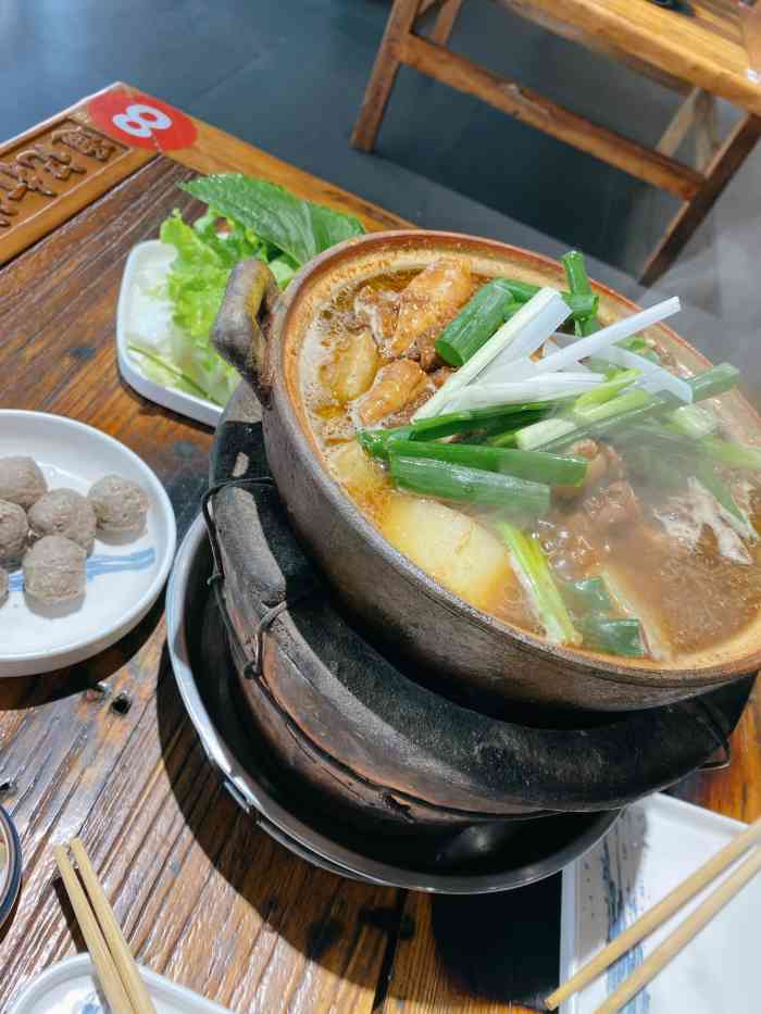 通记港式地摊打边炉(佳园路店)