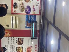 -湖南人家湘菜馆(镇江路店)
