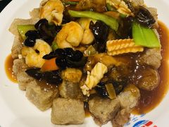 三鲜焖子-小船渔村•大连菜•大连焖鱼(明泽街店)