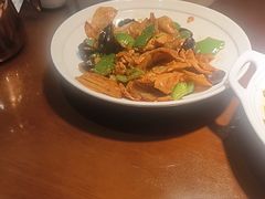 -纯肴大东北(新城北街店)