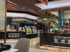 -金马门国际美食百汇(珞喻路店)