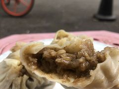 -严氏重油烧麦(民权路店)