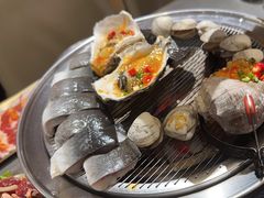 -围炉肉舍丹东海鲜烤肉·烤活鳗(步行街店)