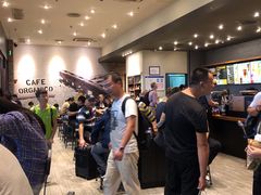 -星巴克(重庆火车北站北广场II店)