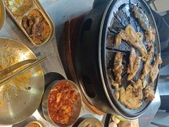 -胡悦里韩式烤肉(芝罘万达广场店)