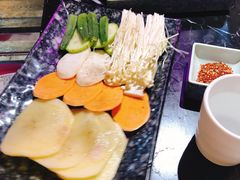 -鹤江桥·红油牛肉粉(SKP店)