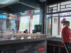 -亿诣蝎府炸酱面羊蝎子火锅(酷车小镇店)